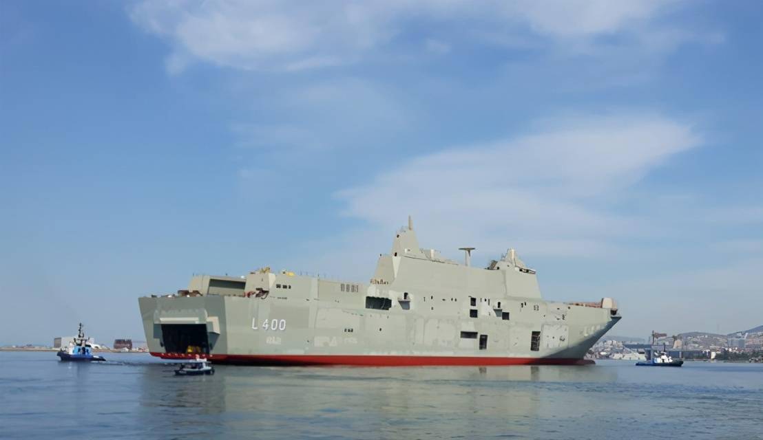 无独有偶土耳其海军也看上了该型两栖攻击舰,于是引进自造,这就是的 "