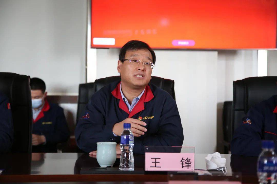 玲珑轮胎董事长王锋表示:"萨驰智能作为全球一流的高端智能装备制造商