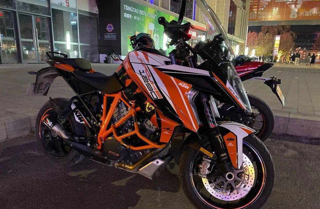 轉讓| 大貿18年頂配ktm1290gt