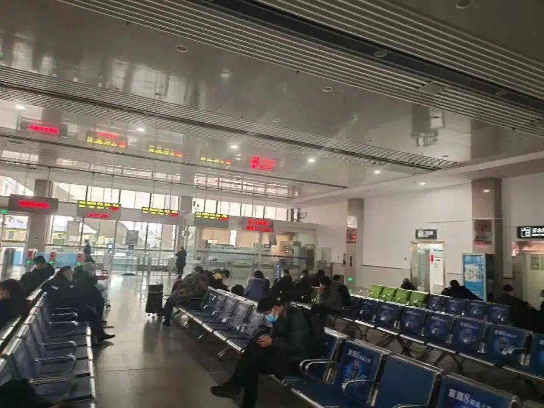 8274万人次阜阳火车站,高铁西站春运首日据统计,1月28日旅客在扫码