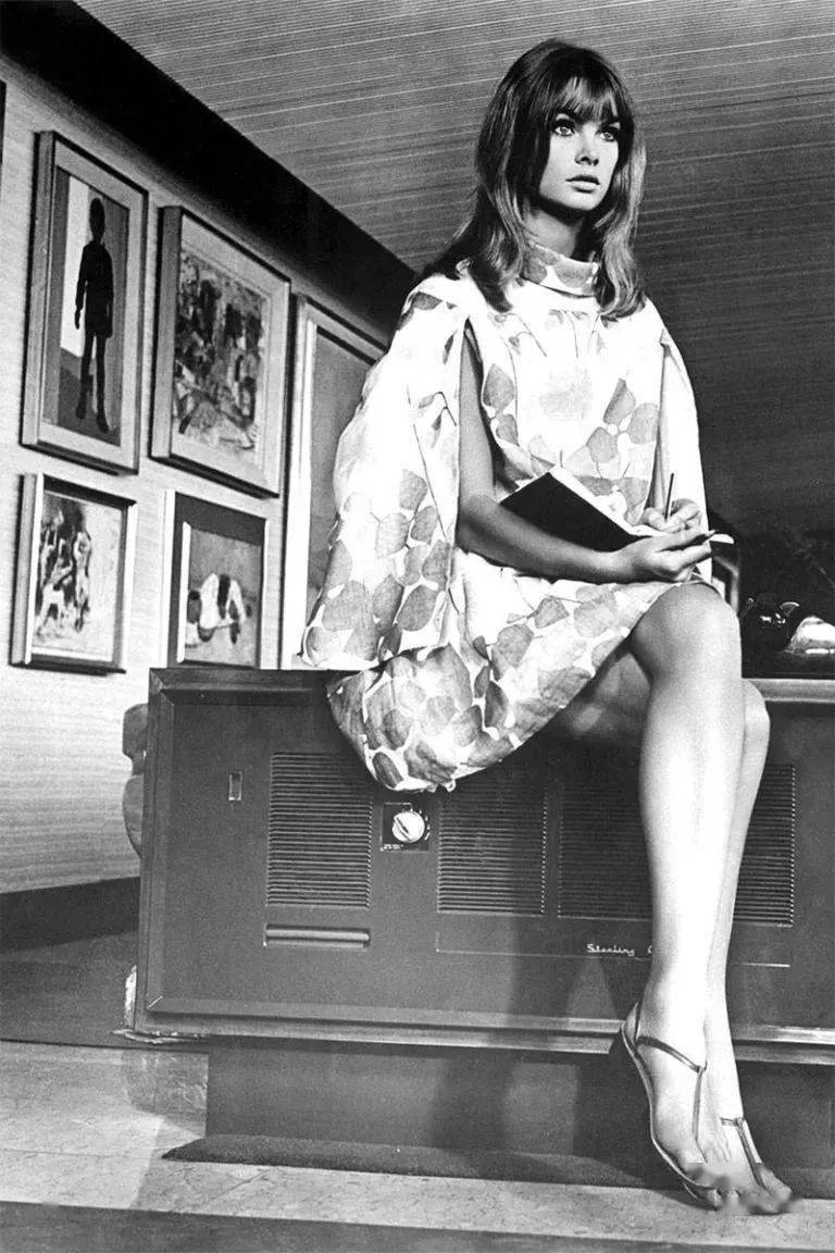 bailey……她是上世纪六十年代继twiggy之后的又一位现象级英国超模