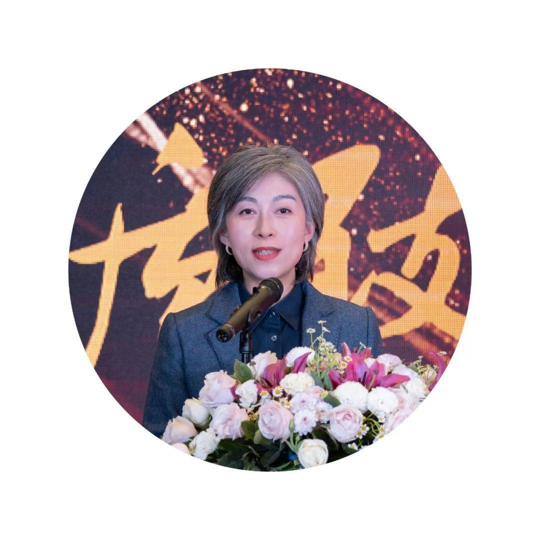 集团董事,党委副书记,品牌中心总经理张菁就2020年党工团共建,品牌