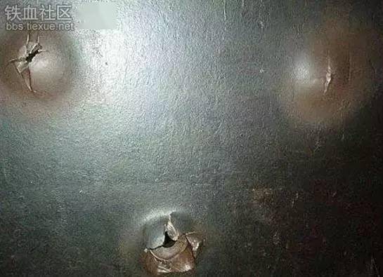 穿甲弹打击效果脱壳穿甲弹发射瞬间穿甲弹打击效果击穿效果穿甲弹打击