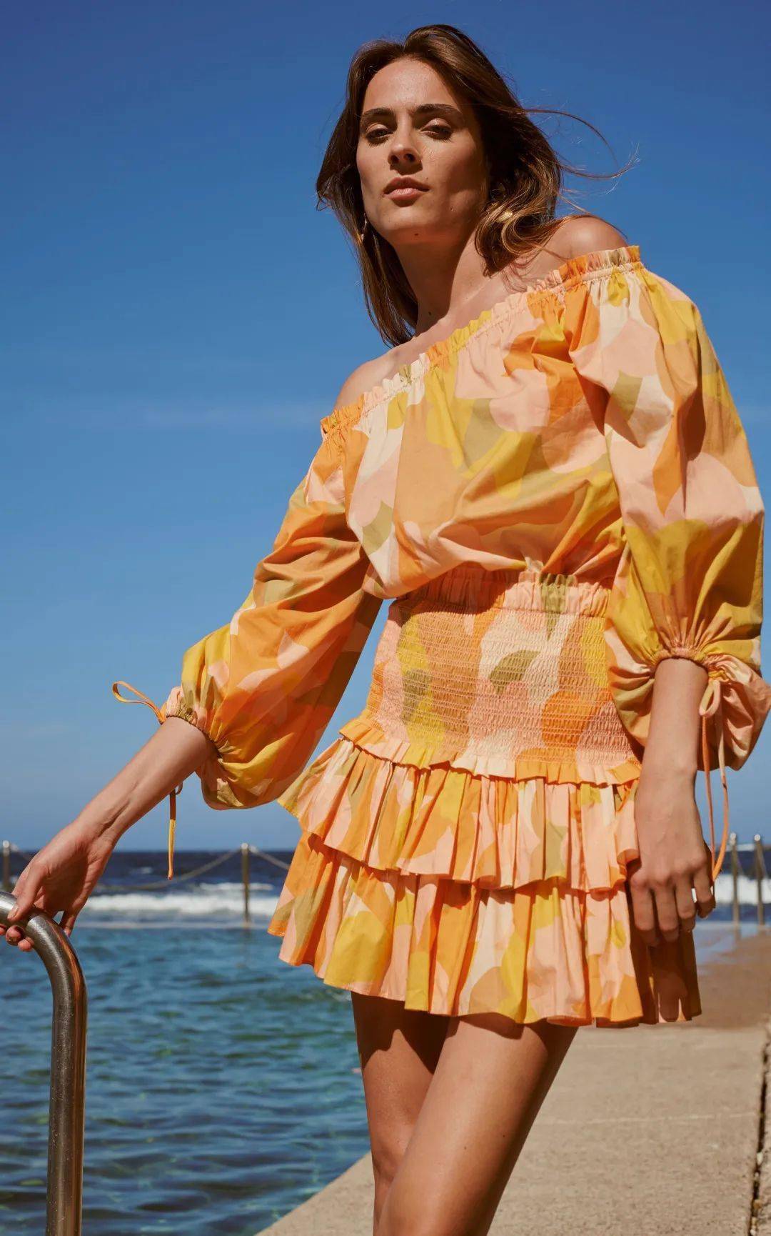 2021年度流行色明亮黄绝了