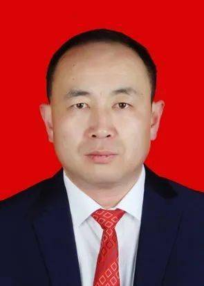 李海棠,男,汉族,山丹东乐人,1972年8月出生,1992年8月参加工作,中共