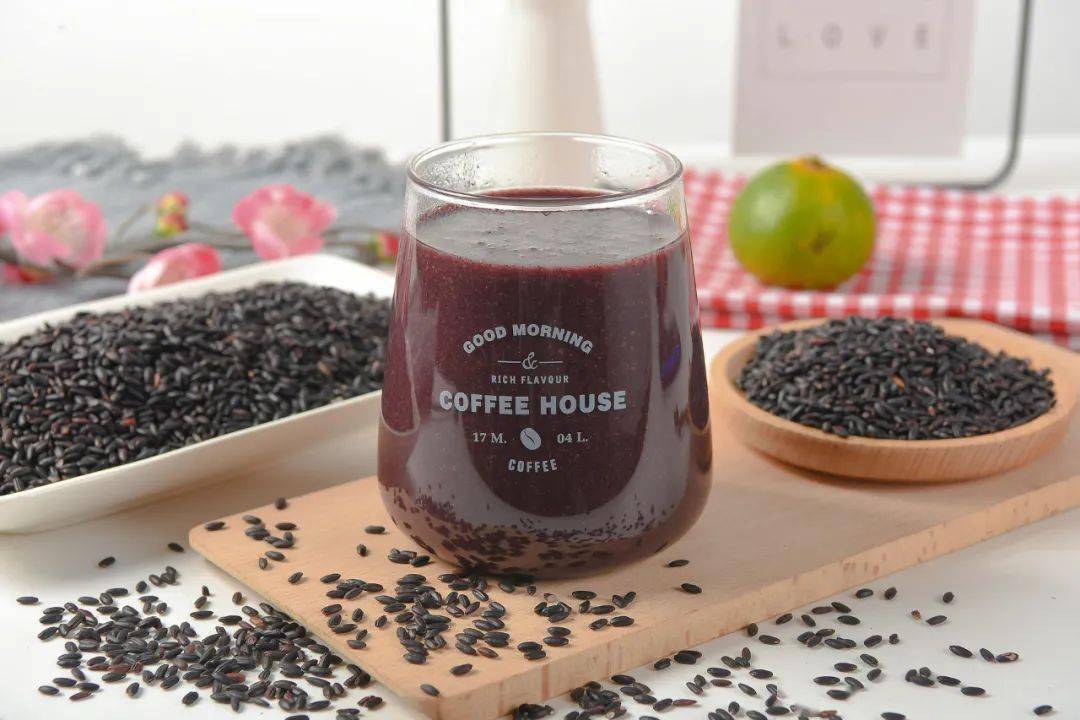 豆浆这么喝比燕窝还滋补11款豆浆热饮温暖你整个冬天