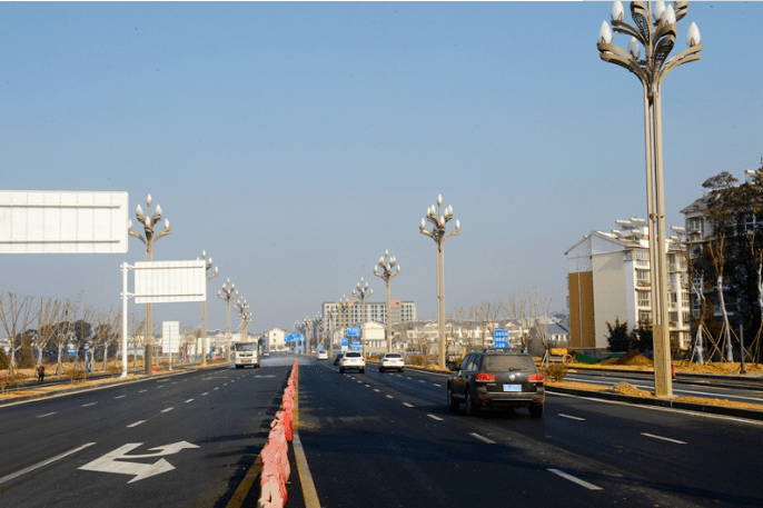迎宾大道提升西昌城市颜值