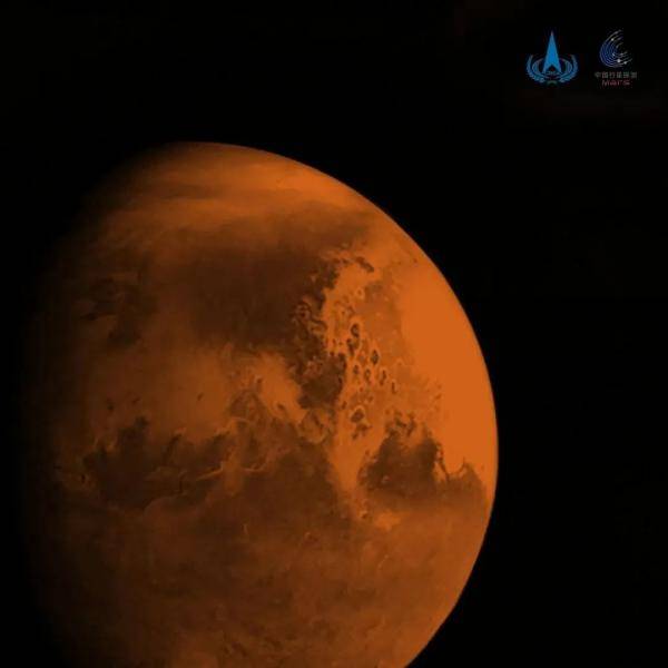 进行|看！天问一号传回首幅火星图像！除夕前后，还将进行近火制动