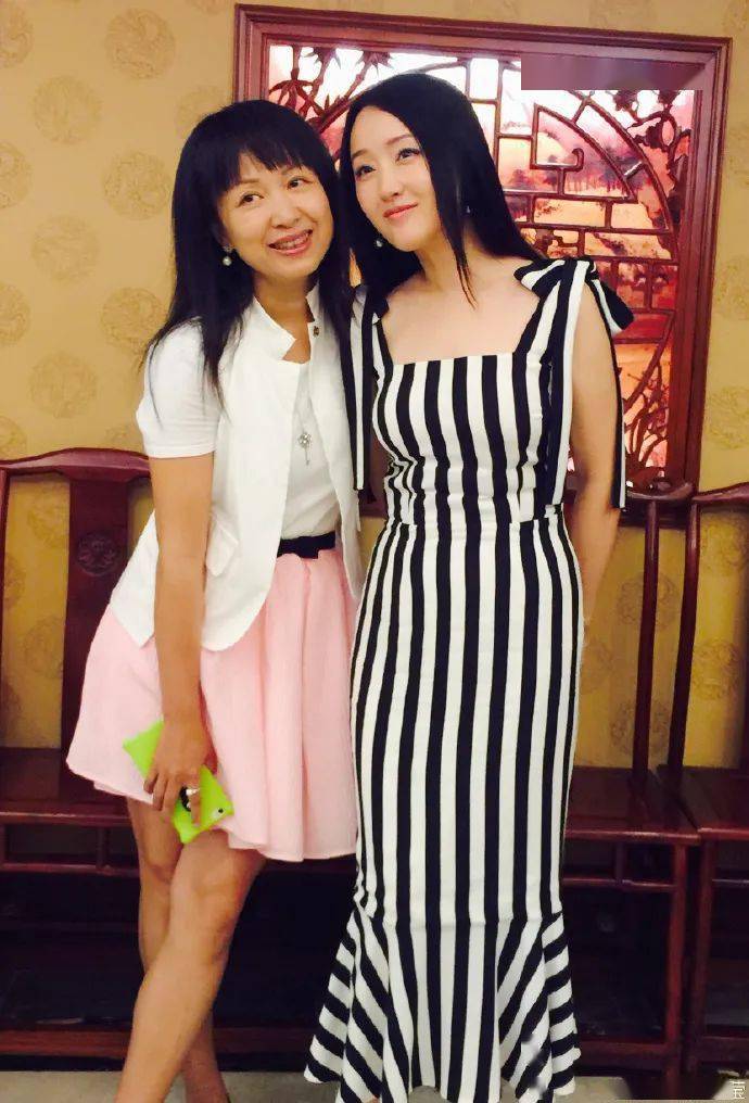 扯白浪姐2隐藏的江湖往事那英和杨钰莹的故事不简单