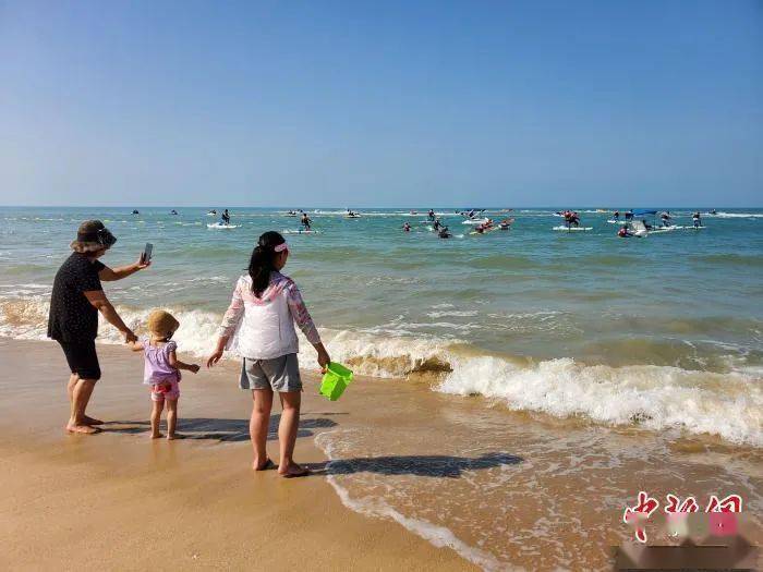 海南岛西南部也有海上旅游项目啦！乐东龙沐湾滨海乐园试营业