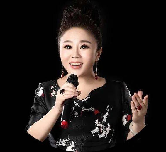 扎根生活土壤开掘艺术源泉陕西文化艺术工作者访谈录访青年歌唱家沙莎