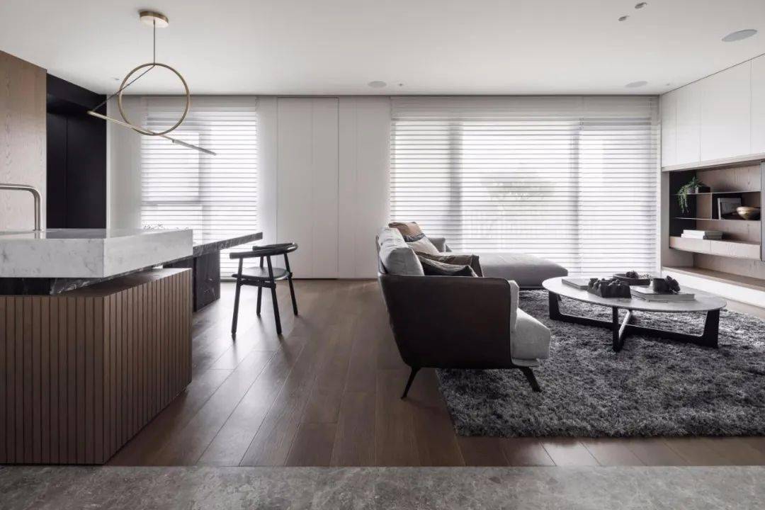 什么是横厅户型?该怎样设计?_客厅