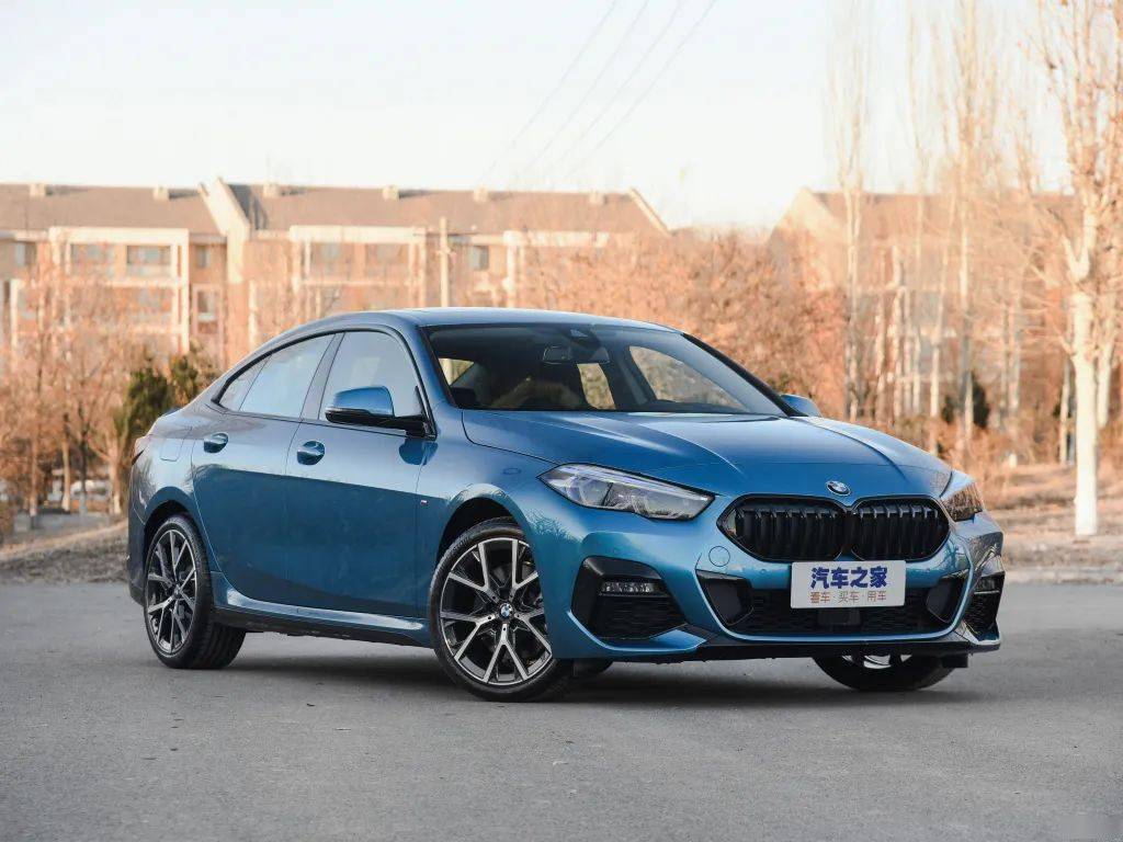 20多万买进口宝马20t四门无框车门颜值真香预警