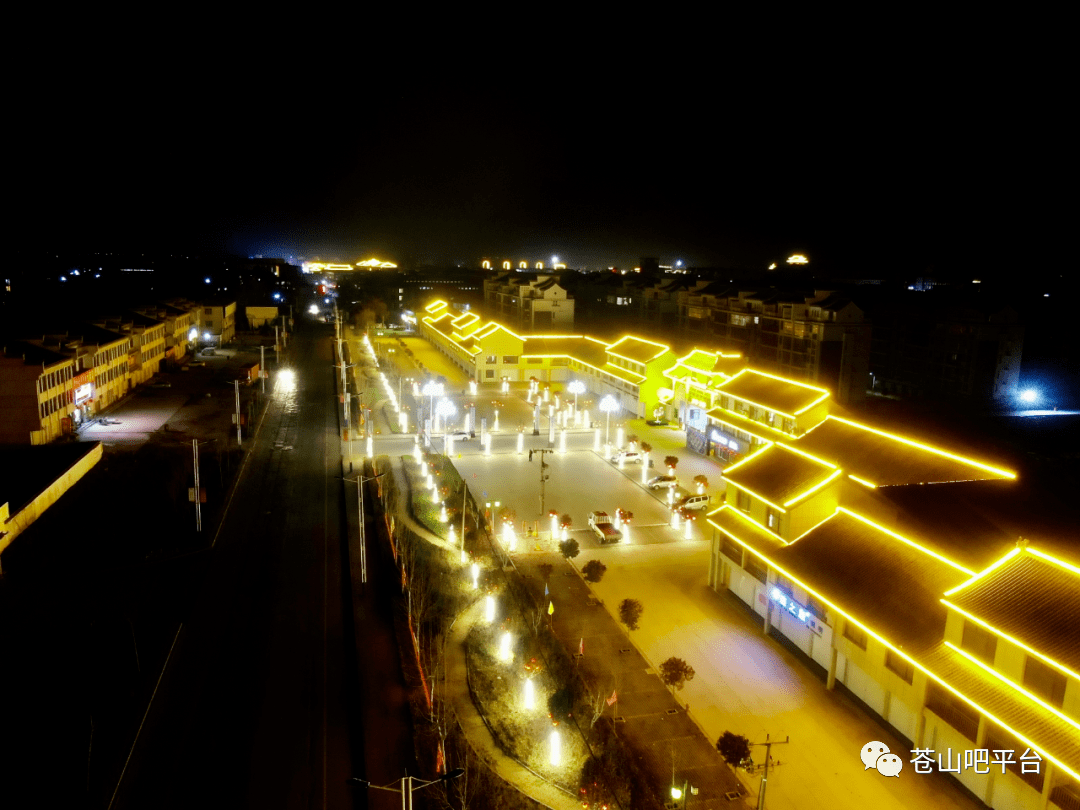 太靓兰陵古镇夜景刷爆朋友圈