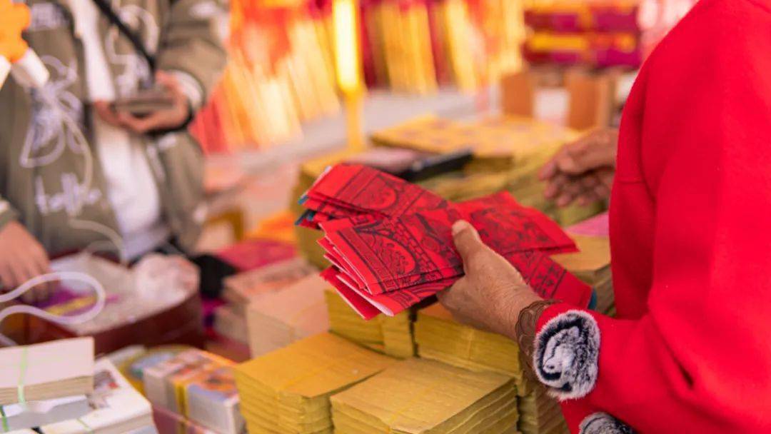 过年玩炮仗的视频 a949595f9fd7462c97a9a8b094f72522.jpeg