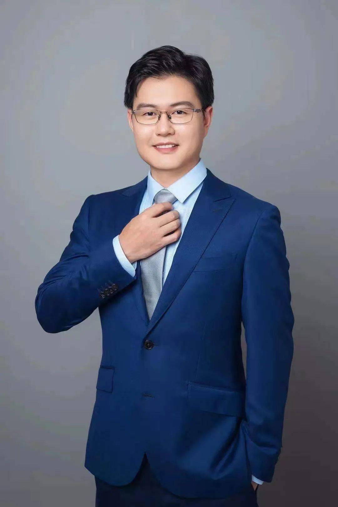 让我们看看[·斯通对最近的黑系统问题的回答!
