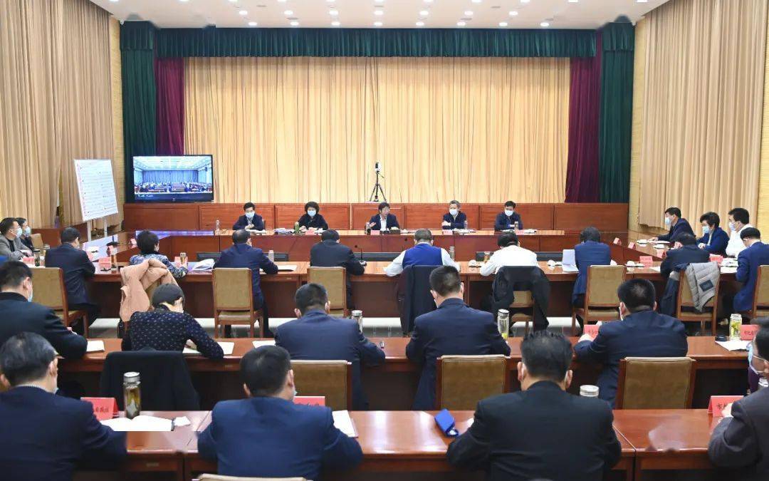 市委市政府疫情防控视频调度会高度负责精准管控阻断疫情传播风险链条