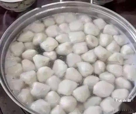 云南年俗镇雄三角汤圆一抹难忘的乡愁一个巨变的缩影