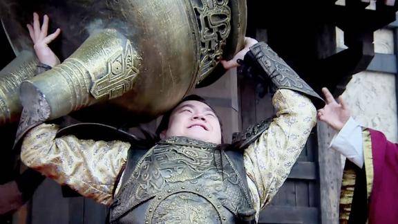 芈月传纪录片巴图巧饰赢荡举鼎戏力求逼真