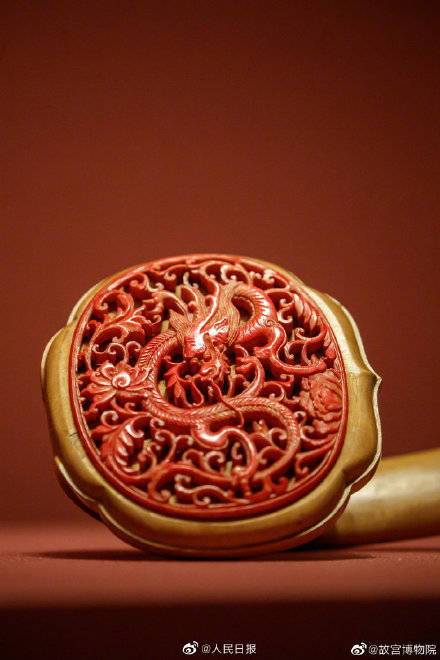 故宫展出160件套如意（图）