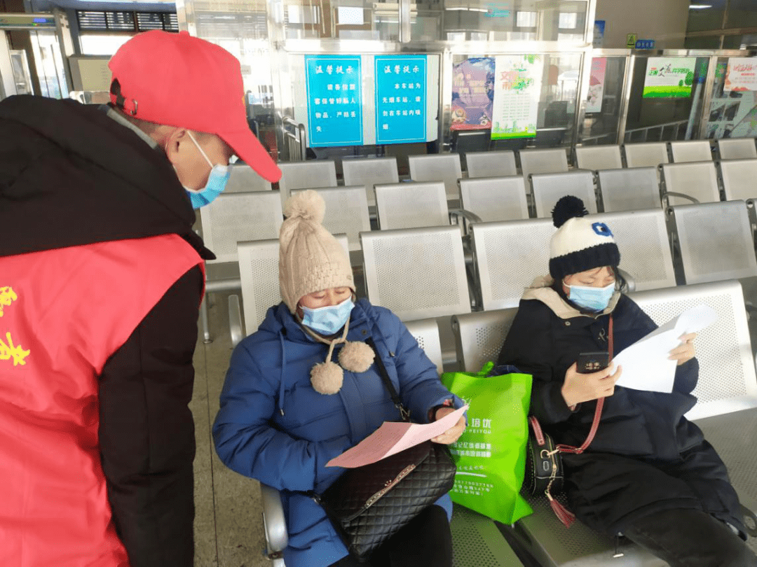 疫情防控志愿有我南昌各地团组织开展疫情防控志愿服务