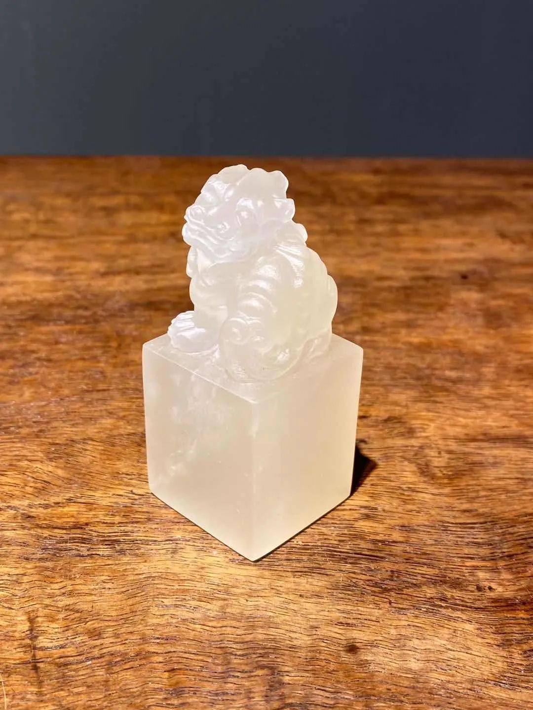 4克此寿山荔枝冻狮钮印章保存完好无损,附专业寿山石鉴定机构出据的