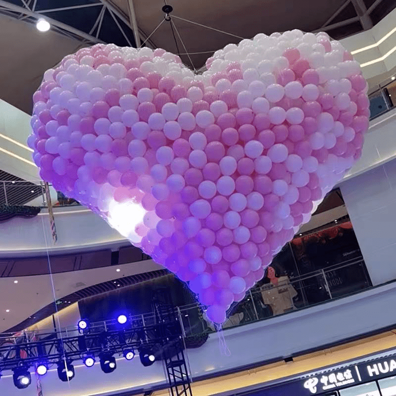 大型福利现场浪漫气球雨来袭