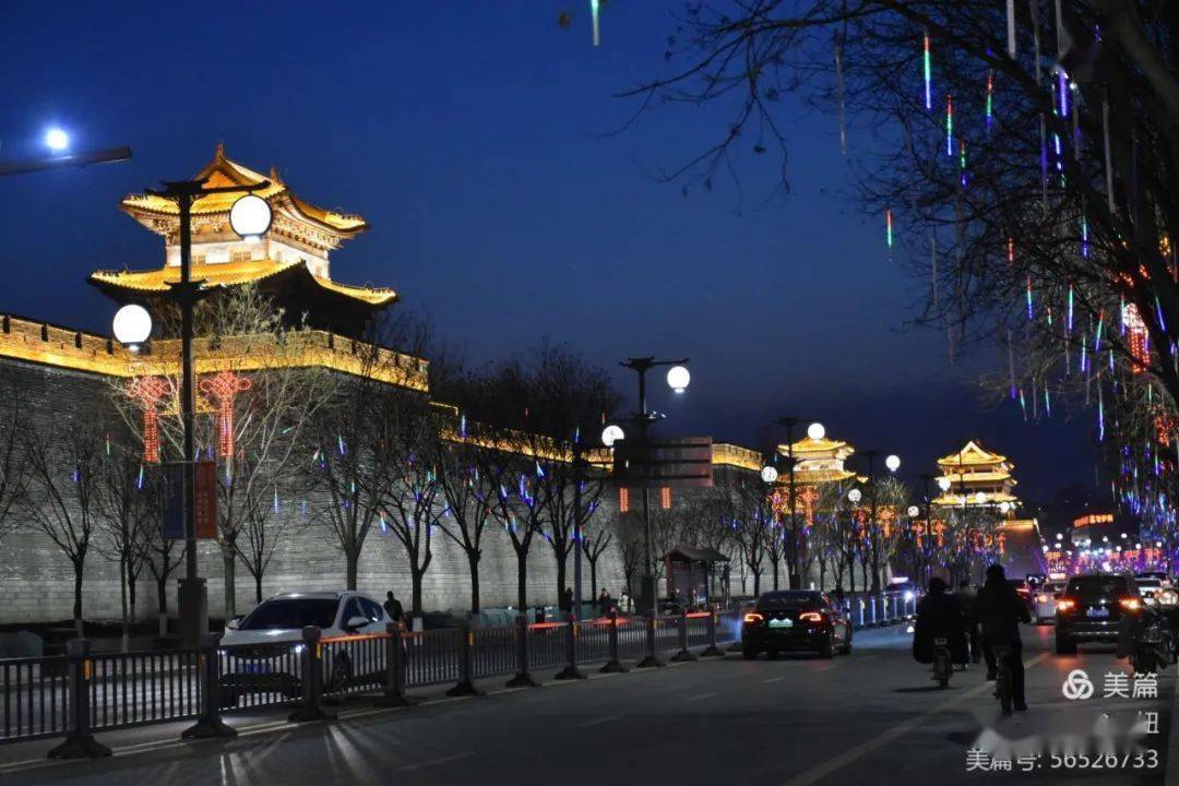 【图说】2021春节忻州古城北城门楼灯光秀