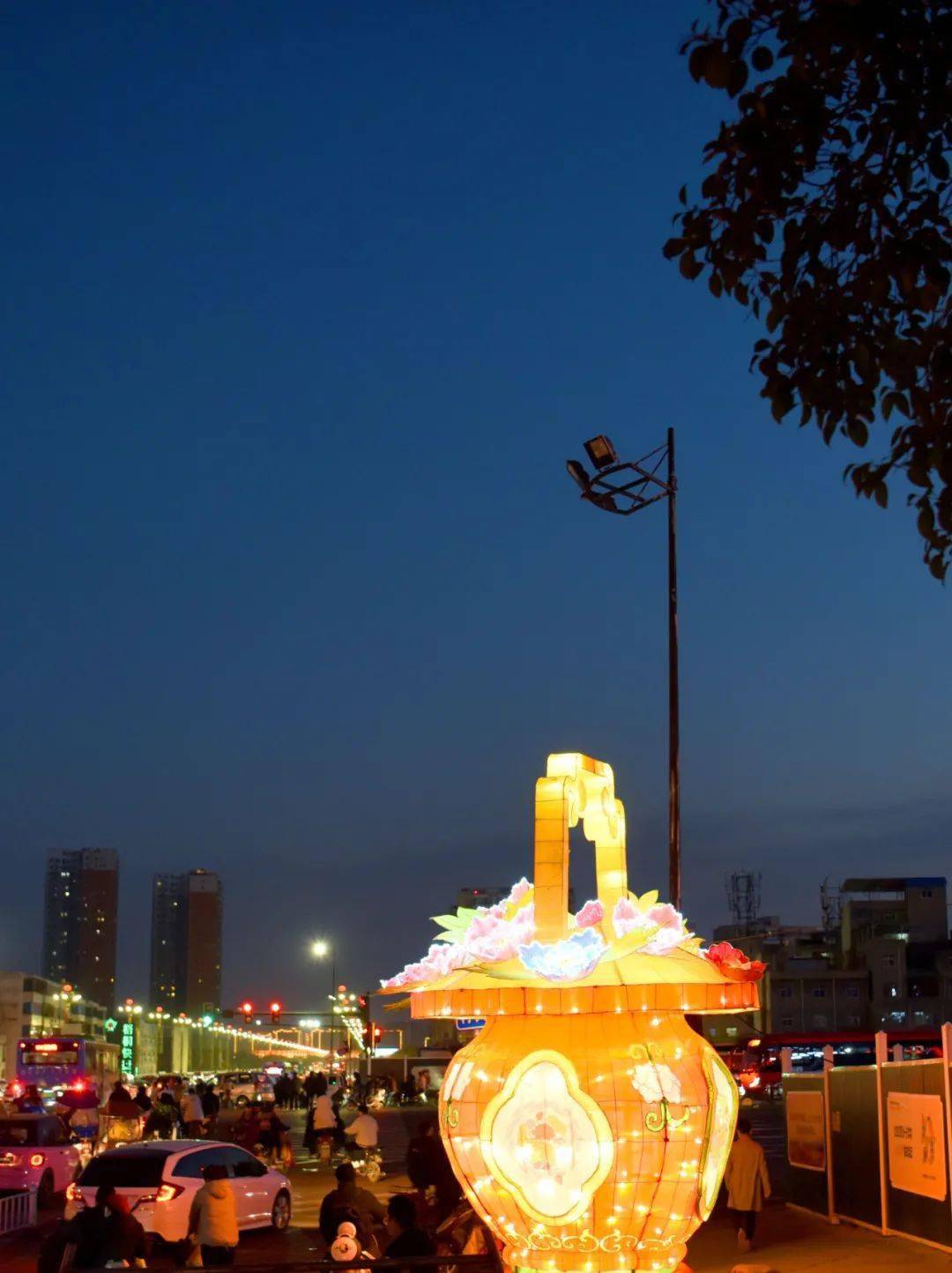 过年了洛阳的街头变成了这样