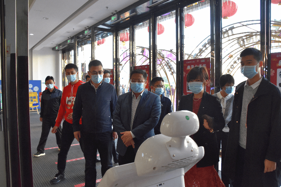 游君宇郭彦江慰问春节值班值守人员!