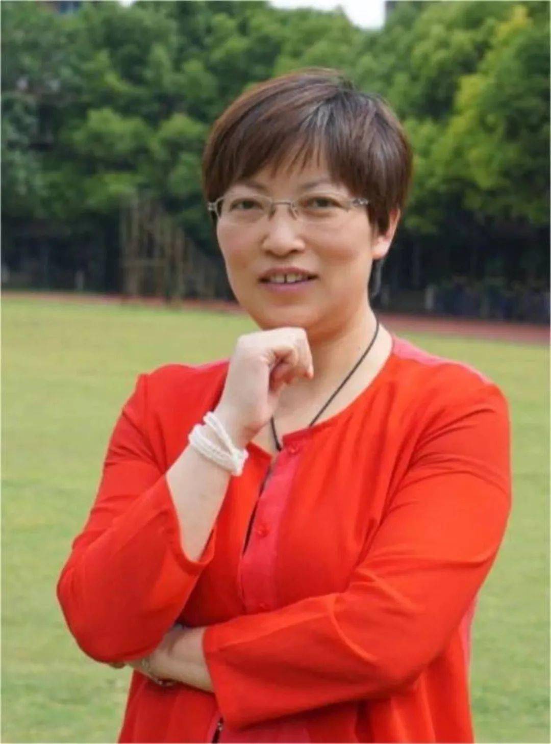 "王妈"用真情呵护每一位学生成长——记"武汉功勋班主任",武汉三中