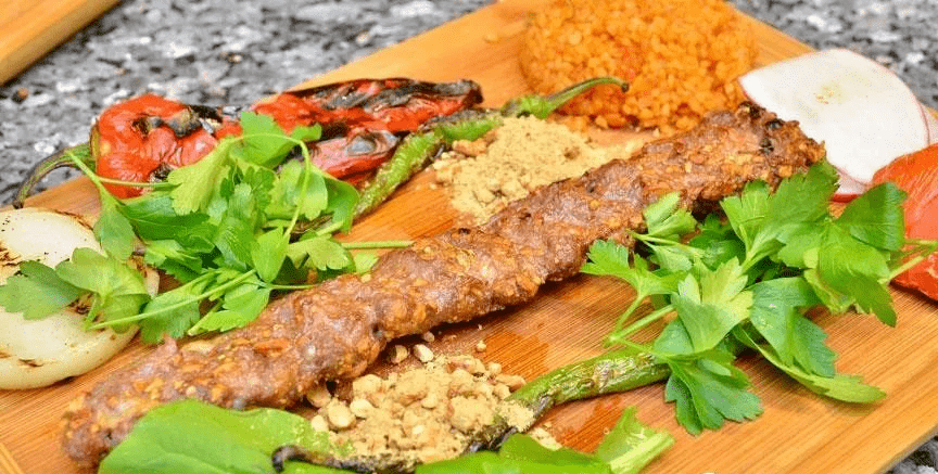 【品味世界】土耳其烤肉串被评为世界美食前三!_阿达纳