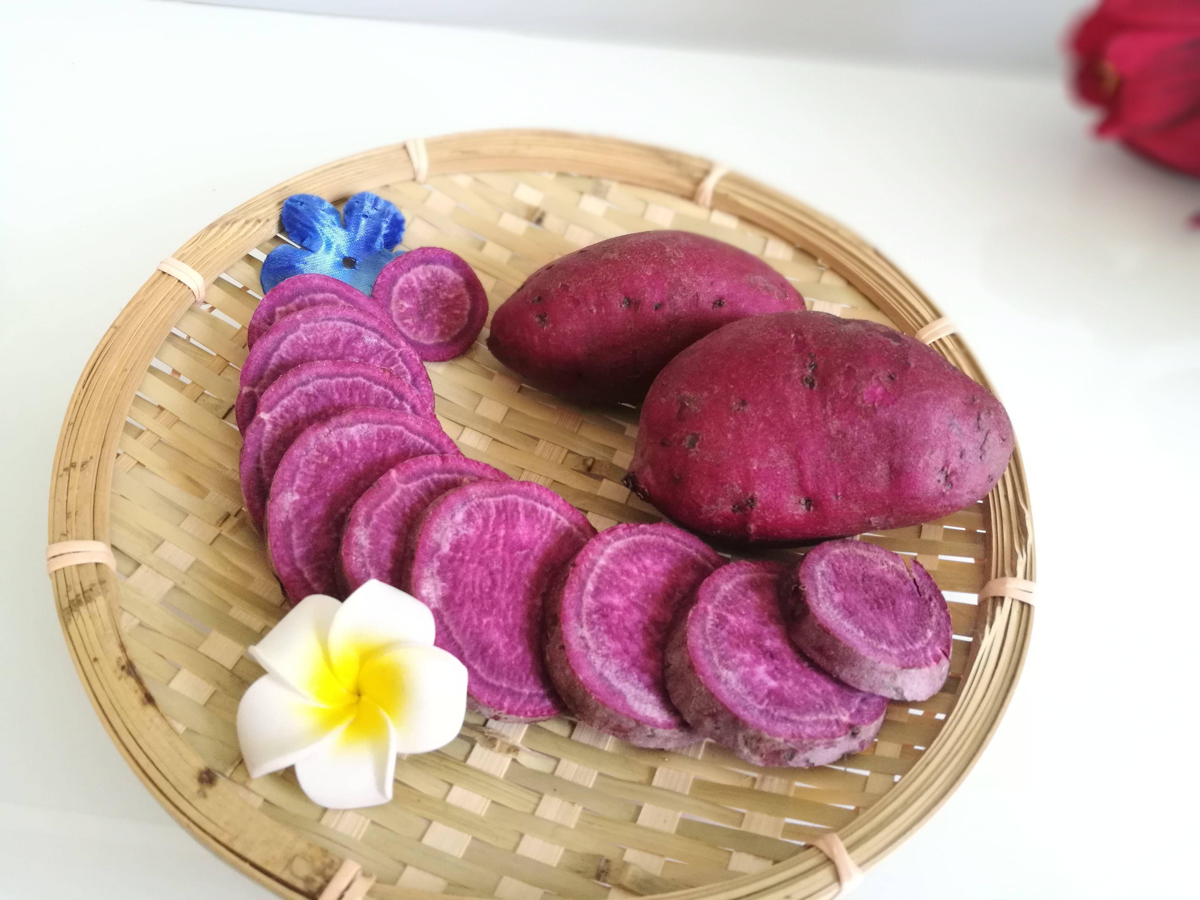 蒸紫薯图片高清图片
