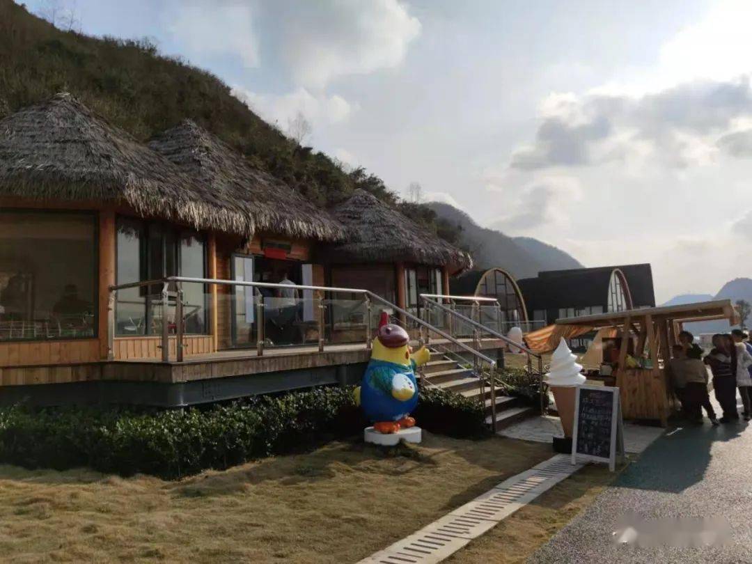 年初三我们去了七眼桥镇的米粒儿亲子农庄