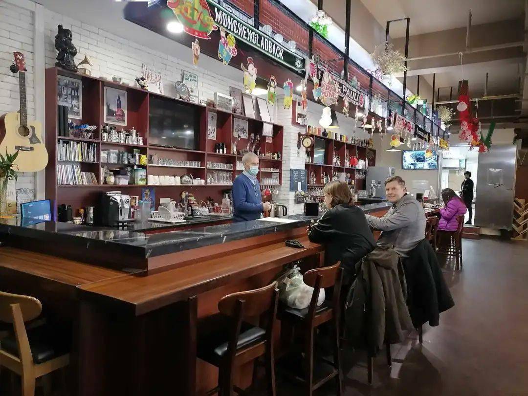 台湾三姐和她的英国老公 第一次在上海郊区过年 有点忙 大卫