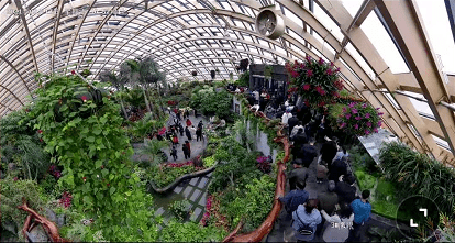 門票30元來看看太原植物園這排隊的人