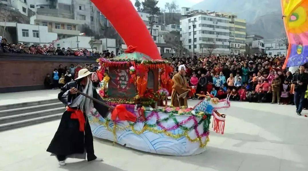 新春走基层 舟曲独特的民俗