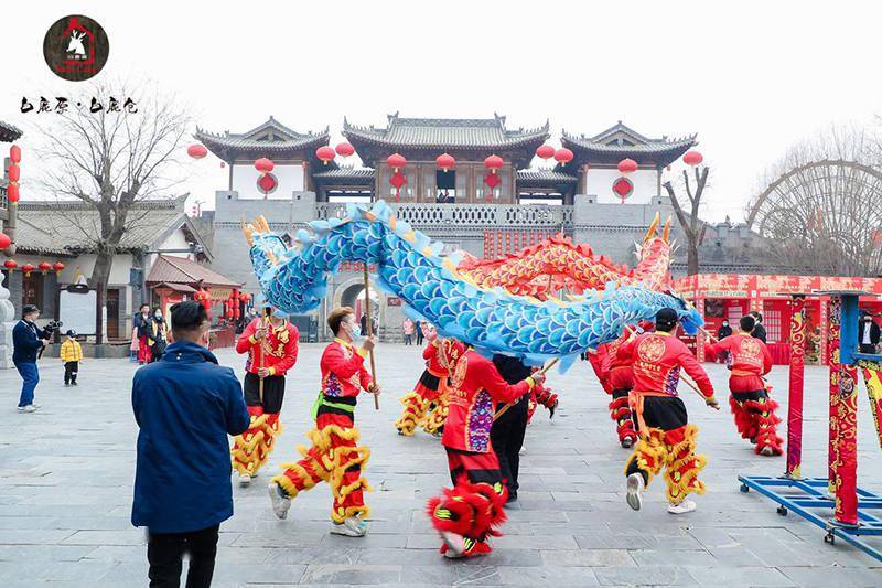 白鹿仓新春盛典启航民俗时尚非遗绝技牛文化缤纷有料