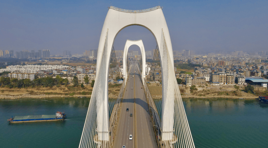 涨知识贵港这座大桥竟还有这么多你不知道的