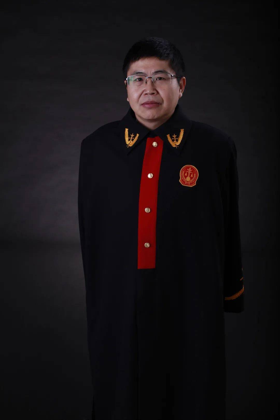 丹棱访谈丨杨靖案无大小躬身为之