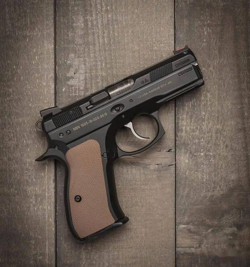 一枝独秀捷克cz家出的手枪美图欣赏