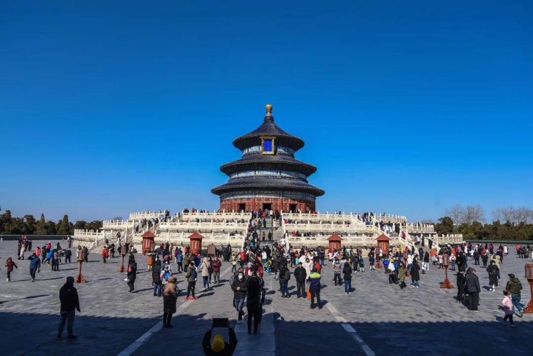 春节假期 北京全市上千家公园风景区共接待游客497万人次
