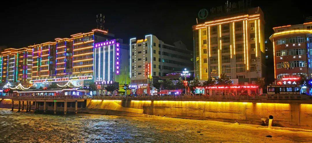 网络中国节春节舟曲灯火万家美轮美奂