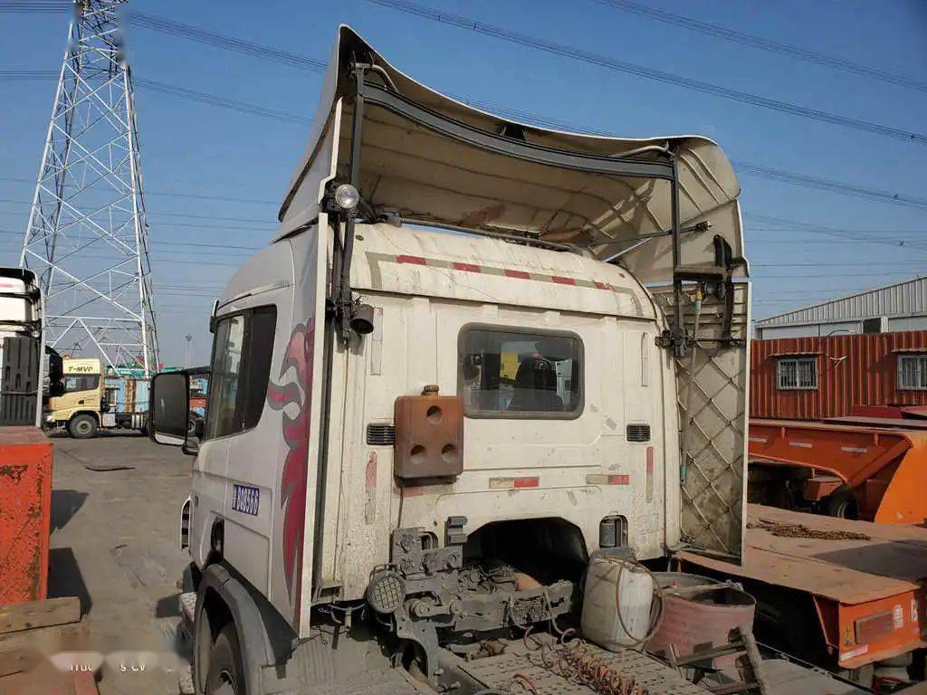 老卡车的魅力带您见识一辆11年车龄的斯堪尼亚p380还是手动挡车型