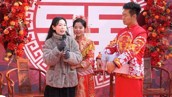 小八结婚姐妹们纷纷送出大礼这样的姐妹情让网友们羡慕不已