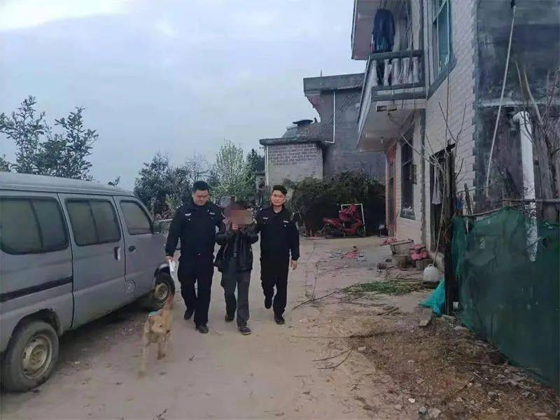 东兰两人相约来自首打架斗殴ta受伤你挨关男子盗窃摩托车挨抓