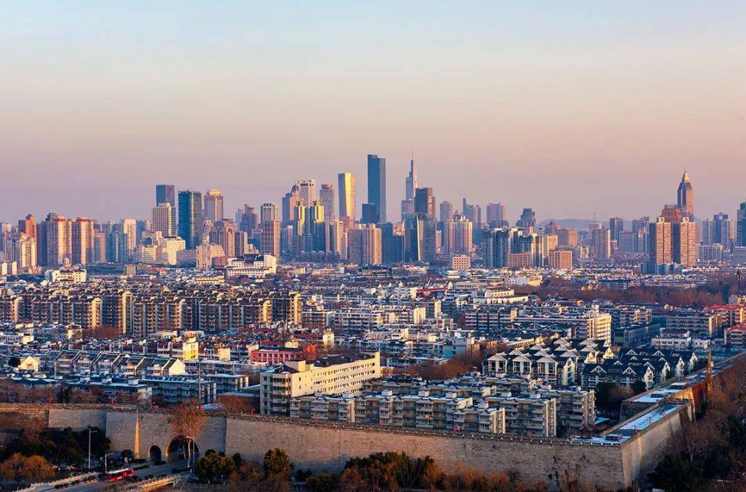 天津首次跌出全国GDP十强_天津gdp(3)