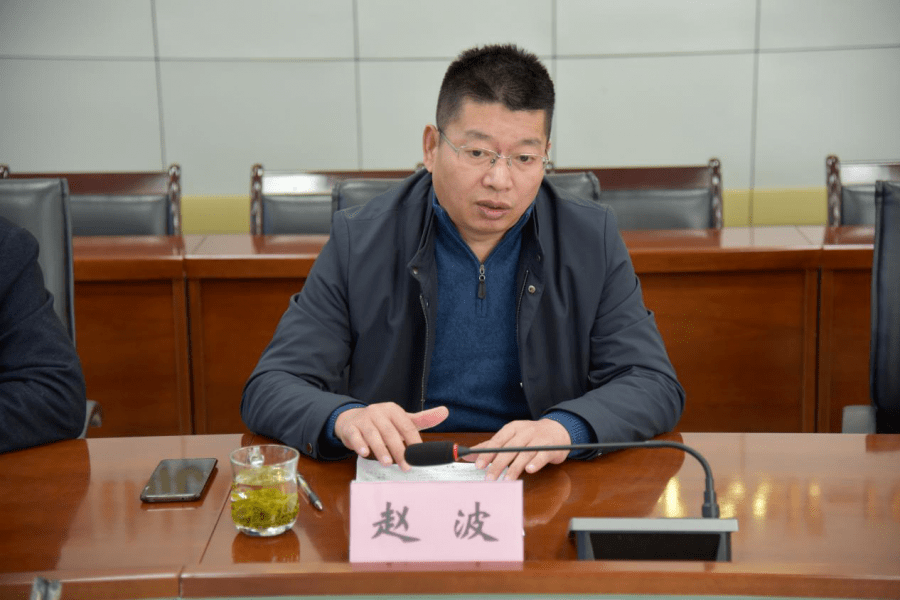 济南市产业发展处(高校联络服务处)处长王志国详细介绍了济南市教育