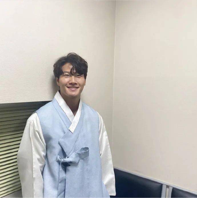 不露肌肉就是个甜妹