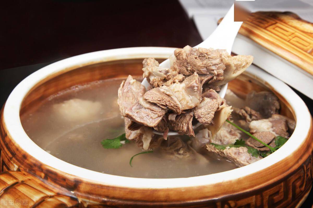 怎么把肉炖得软烂用什么方法 c395302581a347478d2ea42d85dc3edb.jpeg